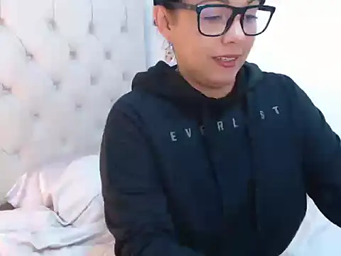 camii_7 Adlı Modelin Canlı XXX Sohbeti