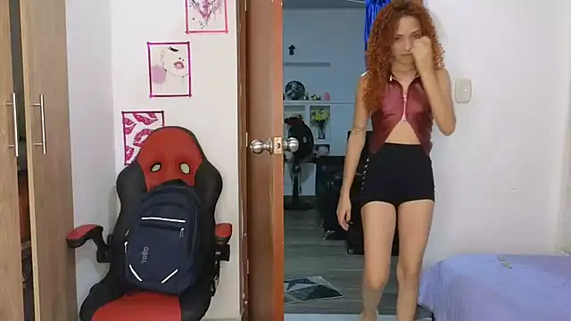 Chat +18 de SexyLeilaa ao vivo