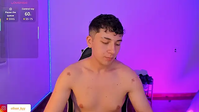 oliver_kyy 라이브 XXX 채팅