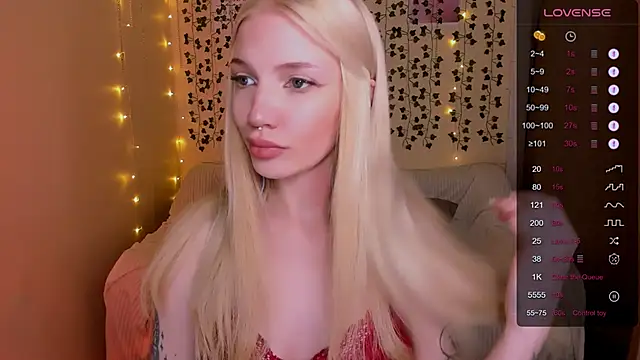 AnyaTaylor_のライブXXXチャット