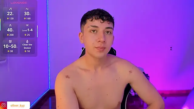 oliver_kyyのウェブカメラショー