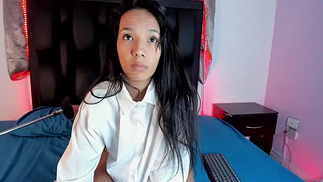 LuciaMoretti_ Live XXX-Chat