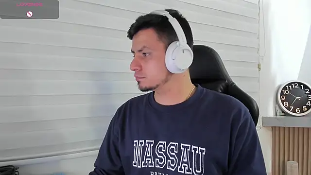 Rick_Adams webkamerás műsora