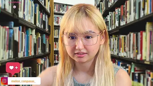 Pinkie_Princes élő XXX-chatje