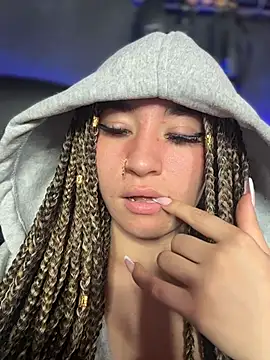 Sophie_LS 现 场XXX聊天