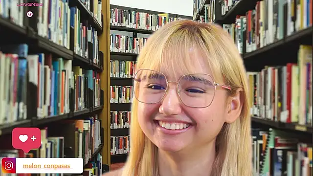 XXX chat uživo modela Pinkie_Princes