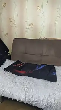 Tselka 现场XXX聊天