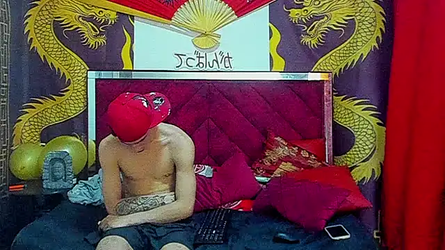 Pride_couple 现场XXX聊天