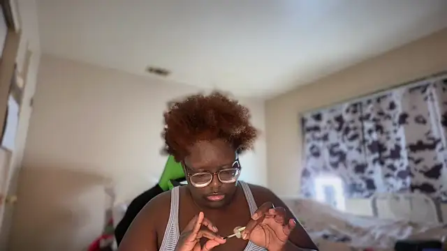 Chat XXX ao vivo de -Yagurlwest