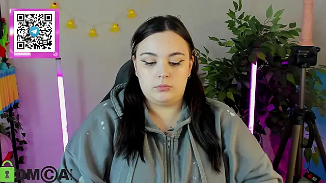 Mia_R0ss' Live XXX Chat