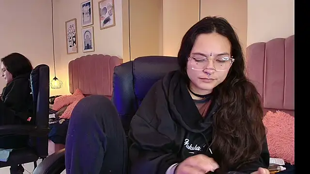 Hanabie_ élő XXX-chatje