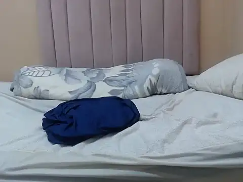 ThickDiva99 Webcam show