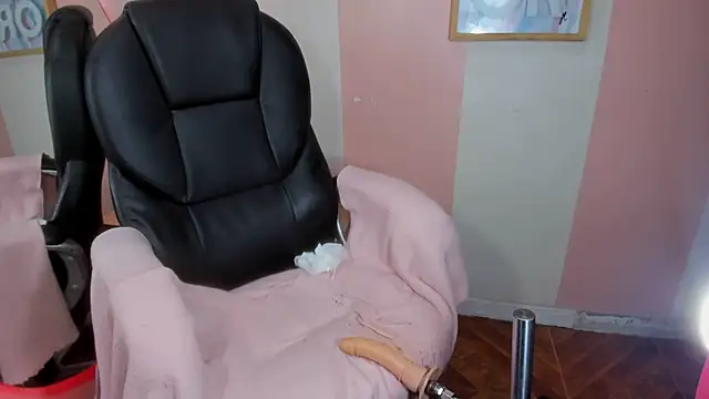 Mila_Leon Webcam Show