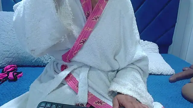 NathaliaSmith3x Pertunjukan Webcam