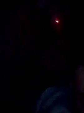 Francescodicristina44: διαδικτυακό σόου στην κάμερα