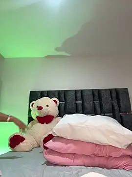 Bella-kim- 现场XXX聊天