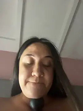 Chat +18 de Melody_Spencer26 ao vivo