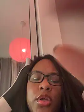 ChaniitaのライブXXXチャット