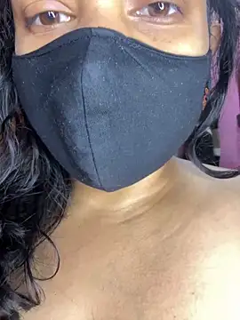 Priyajaanbaby Live XXX-Chat