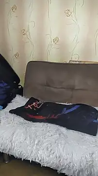 Tselka 网络视讯表演