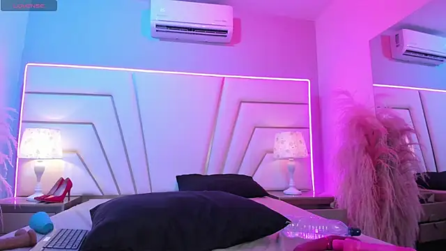 Онлайн чат XXX Zara_Vidal