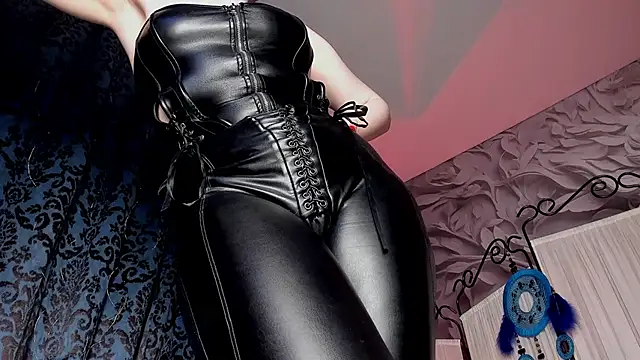 IrenePearcy 即時 XXX 聊天