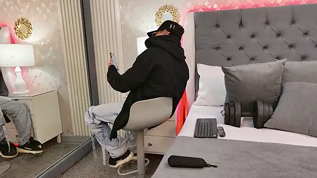 ZoeKrug 即時 XXX 聊天