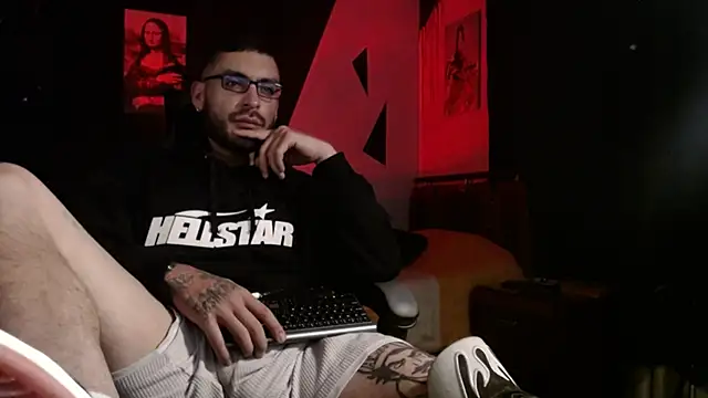 Онлайн чат XXX malek_xarx_