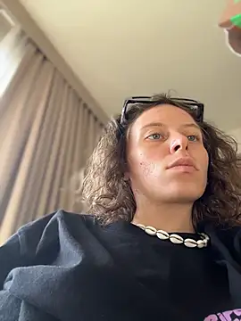 Chat XXX ao vivo de RinaMood