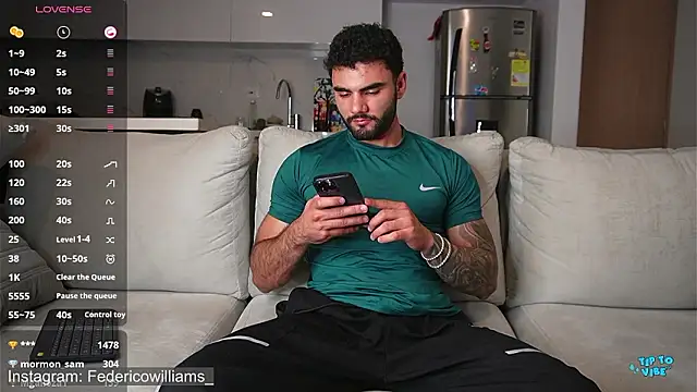 Derek_w's Webcam Show