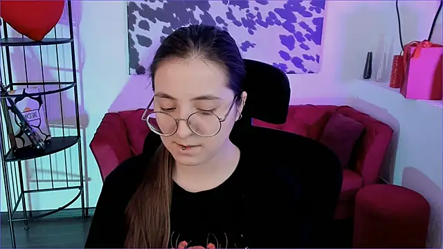 VirtuallVoyantn Live XXX chat