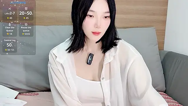 upoo7lt: онлайн-секс-чат