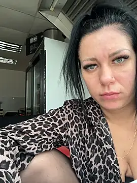 _Mila_Loven Live XXX chat