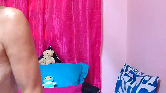 SLUTTYROXY: απευθείας συνομιλία ΧΧΧ