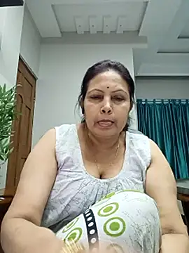 MERY_ZINTA Adlı Modelin Canlı XXX Sohbeti