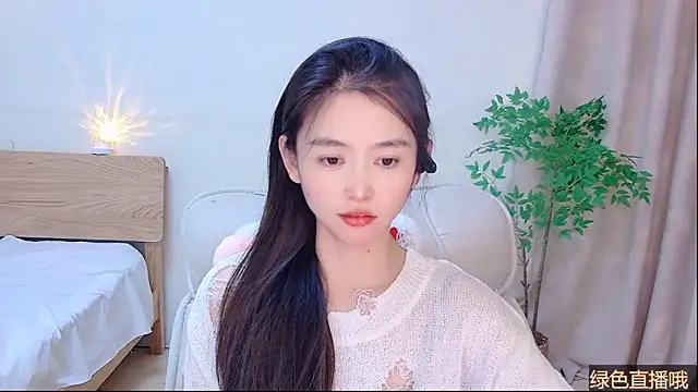 Coco-Sweetie Adlı Modelin Canlı XXX Sohbeti