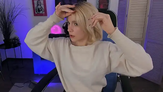 AuroraWrenfield Adlı Modelin Canlı XXX Sohbeti