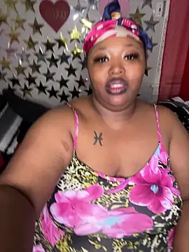 Chocolatebunnyxx96 Show Webcam