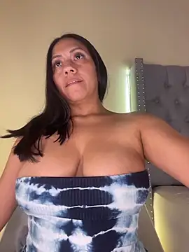 Show webcam de KIARAPRETTY