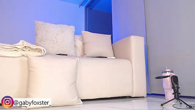 gabyfoxster Adlı Modelin Canlı XXX Sohbeti