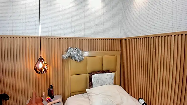 LOLAMAXI: онлайн-секс-чат