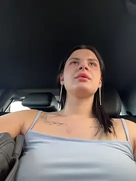 MiraReach Adlı Modelin Canlı XXX Sohbeti