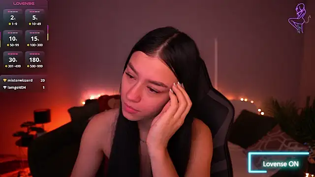 FataleNellie: απευθείας συνομιλία ΧΧΧ