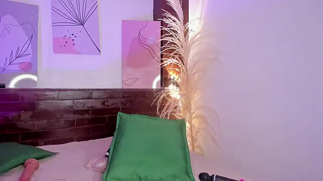 ATENA_JB Adlı Modelin Canlı XXX Sohbeti