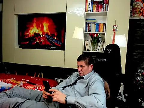 SpartacusDaddy48's Live XXX Chat