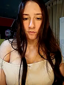 Mysticdooll69 Adlı Modelin Canlı XXX Sohbeti