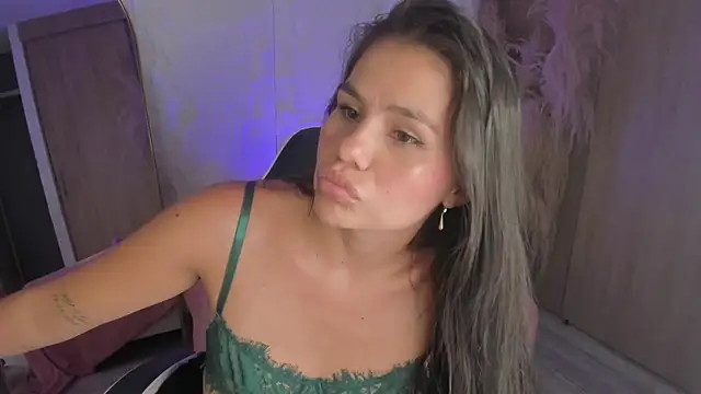 dominique25_: απευθείας συνομιλία ΧΧΧ