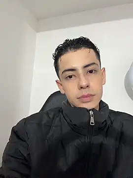 Sebastian_Reed 现场XXX聊天