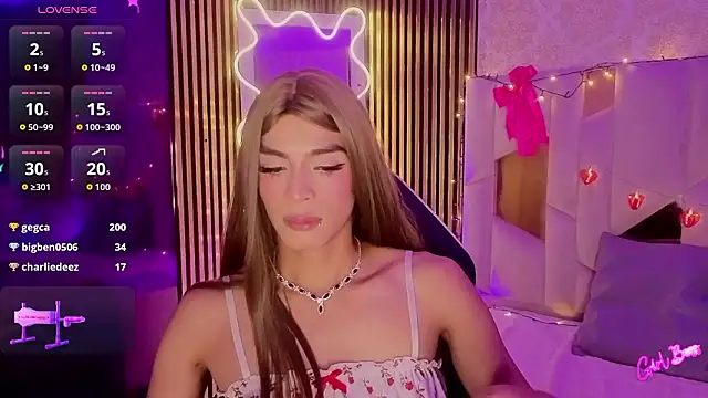 LIHIAN_TAY: онлайн-секс-чат