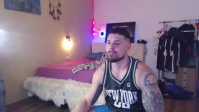 Tiberius_hunk Live XXX-Chat